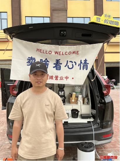 湘西汉子驾车环游中国,一边坚持热爱一边谋生