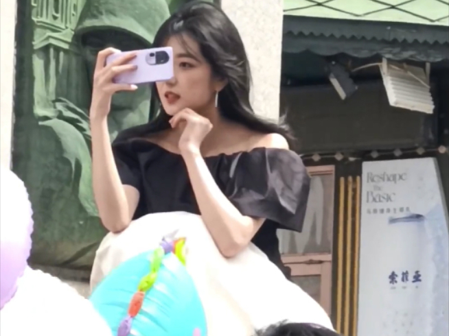 OPPOReno10Pro曝光：新后置Deco！旗舰潜望式长焦下放？