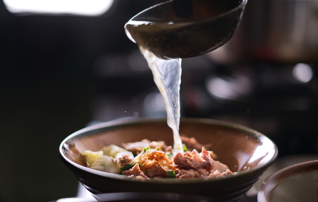 预制菜政策红利千亿赛道风口已现,预制菜爆发式增长谨防爆款变爆雷