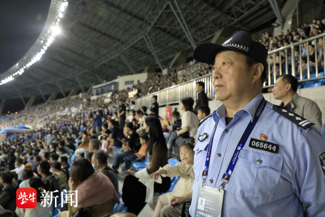 老警察站最后一班岗,老民警的最后一班岗