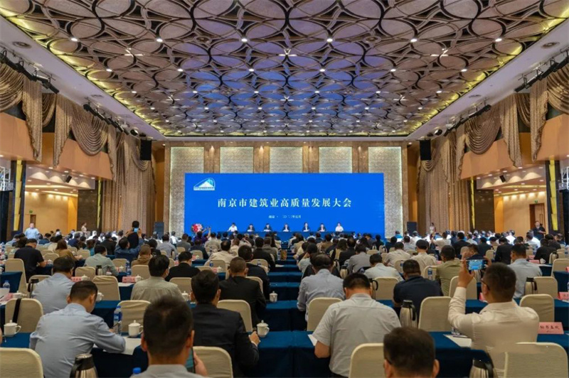 建筑业总产值继续保持良好态势,2019年全国建筑业总产值