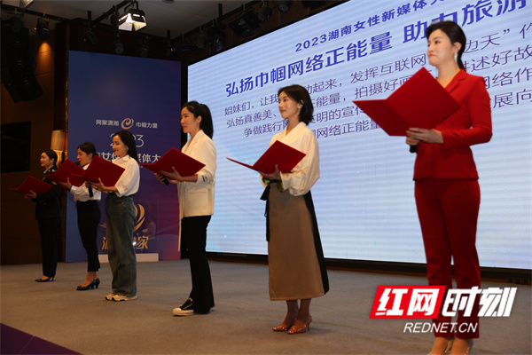 林下对话③｜懂懂：一个在时代放声高歌的自媒体人