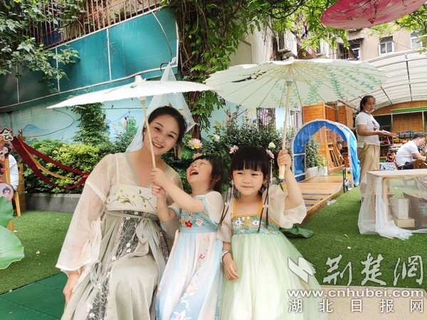 庆六一回味童年,庆六一伴成长