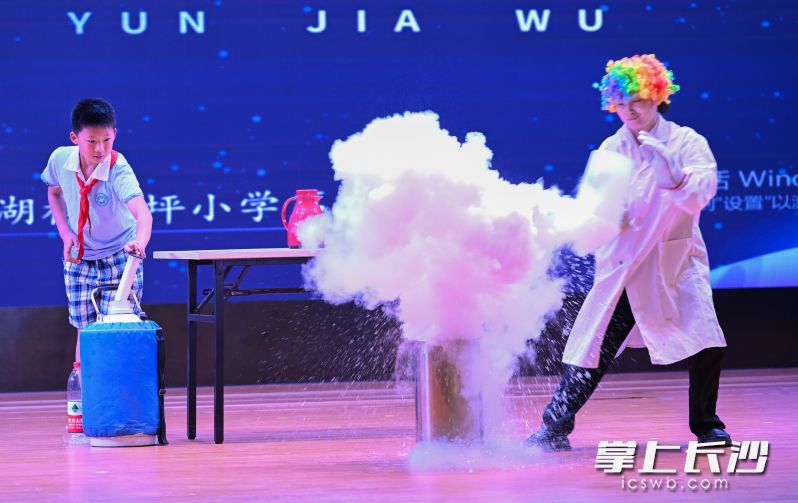 小学科技节比赛项目有哪些,科技节校园科学实验