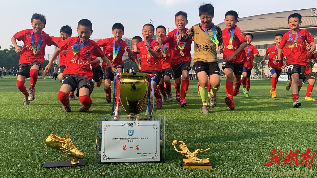 石门县教育局局长李世辉,石门县小学足球