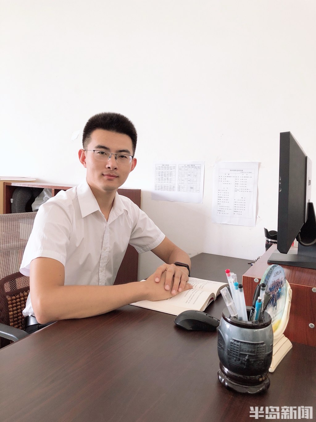 马面裙送考！记者深度还原即墨“宝藏老师”：经常带来“小惊喜”，喜欢用心调动学生积极性