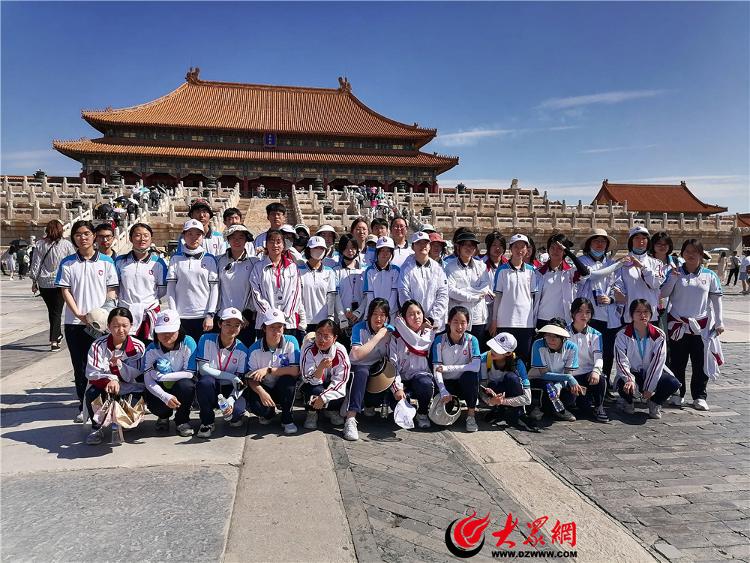 漫步故宫回顾历史的足迹,漫步古都感受千年底蕴