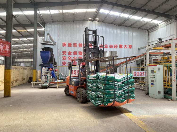 高青黑里寨镇商业街,高青县黑里寨经家村