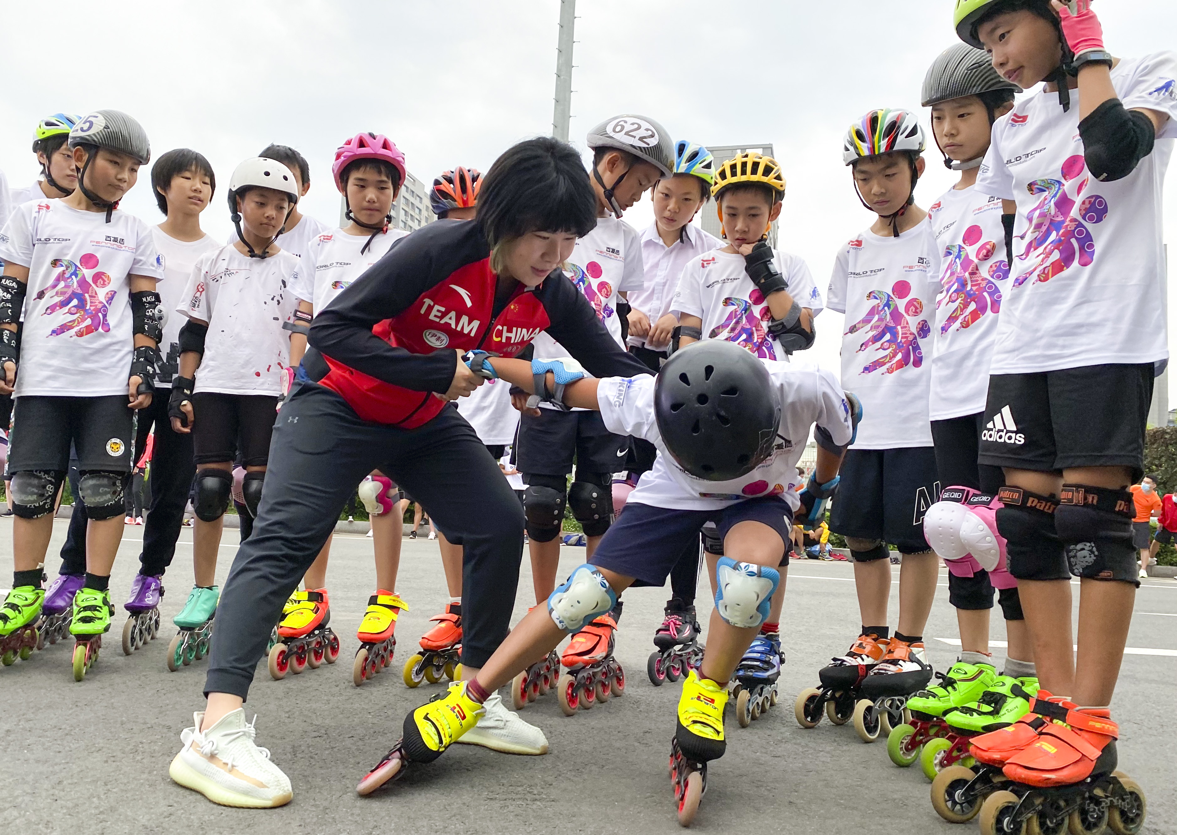 让我们动起来的国际奥林匹克日,国际奥林匹克日一起向未来