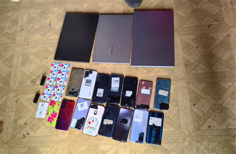 轻信客服男子被骗数万元,女子网上找客服被骗6万元