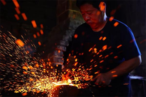 安徽职业学院的励志路,安徽职业技术学院发展规划