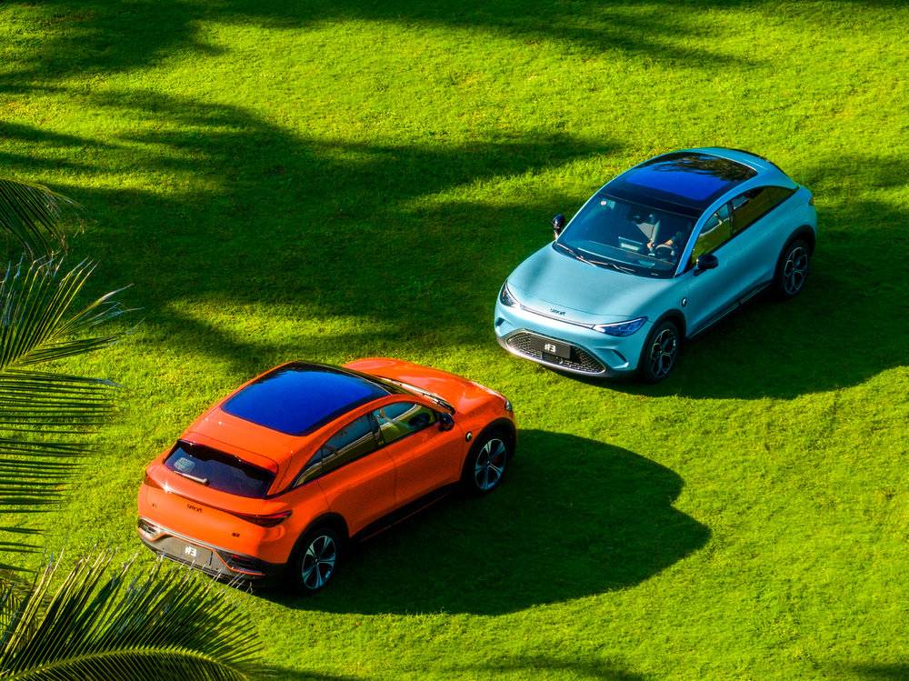 20万的奔驰是哪一款,10来万的小奔驰能买哪种