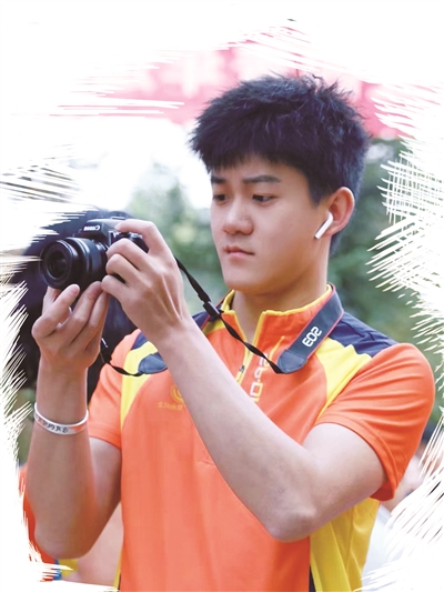 “青荐官”贺彬：爱我所爱全力前行