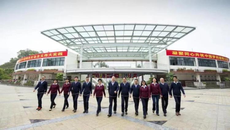 走进深圳文明校园|红岭中学:“六好”标准,培养“勇担大任”接班人