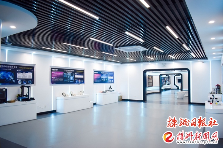 深度分析职业教育的前景和现状,职业教育前途广阔大有可为演讲稿