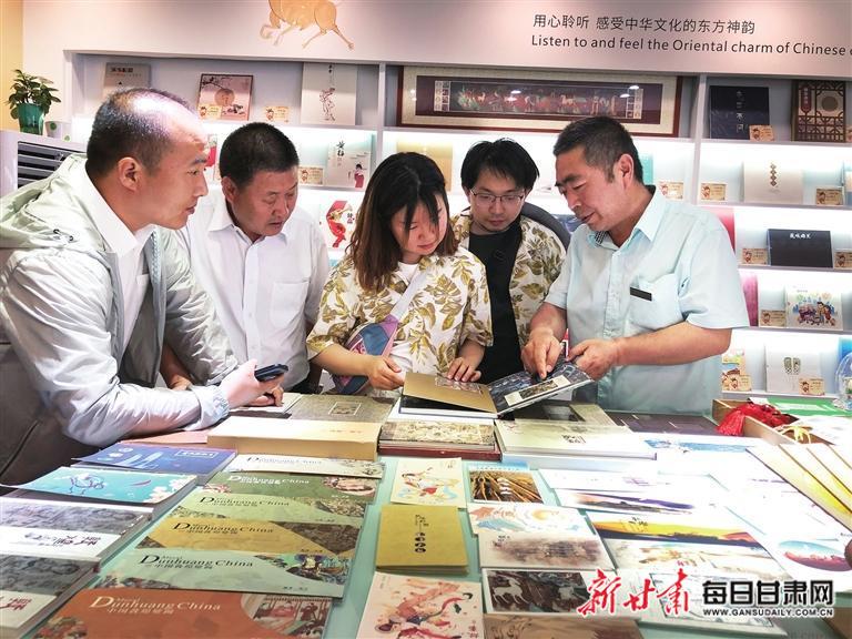 【相约兰洽共筑未来】方寸见真章文创“邮”天下甘肃邮政大力推动主题邮局建设助力地方经济社会高质量发展