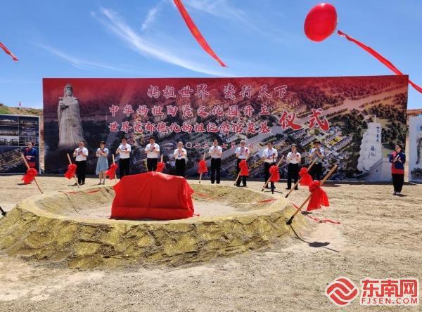 濡堢鏂囧寲闄剁摲璁捐澶ц禌,濡堢闄剁摲浜у搧璁捐