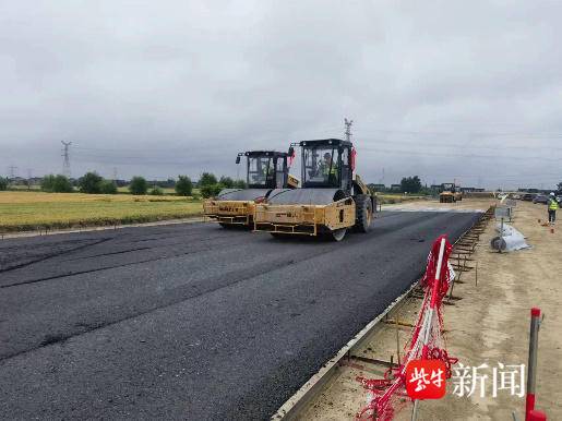 废旧轮胎炼油科技,废旧轮胎铺路