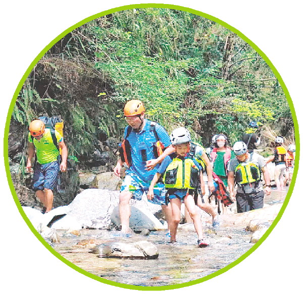 桂林暑假七天拓展夏令营,桂林暑假游学夏令营