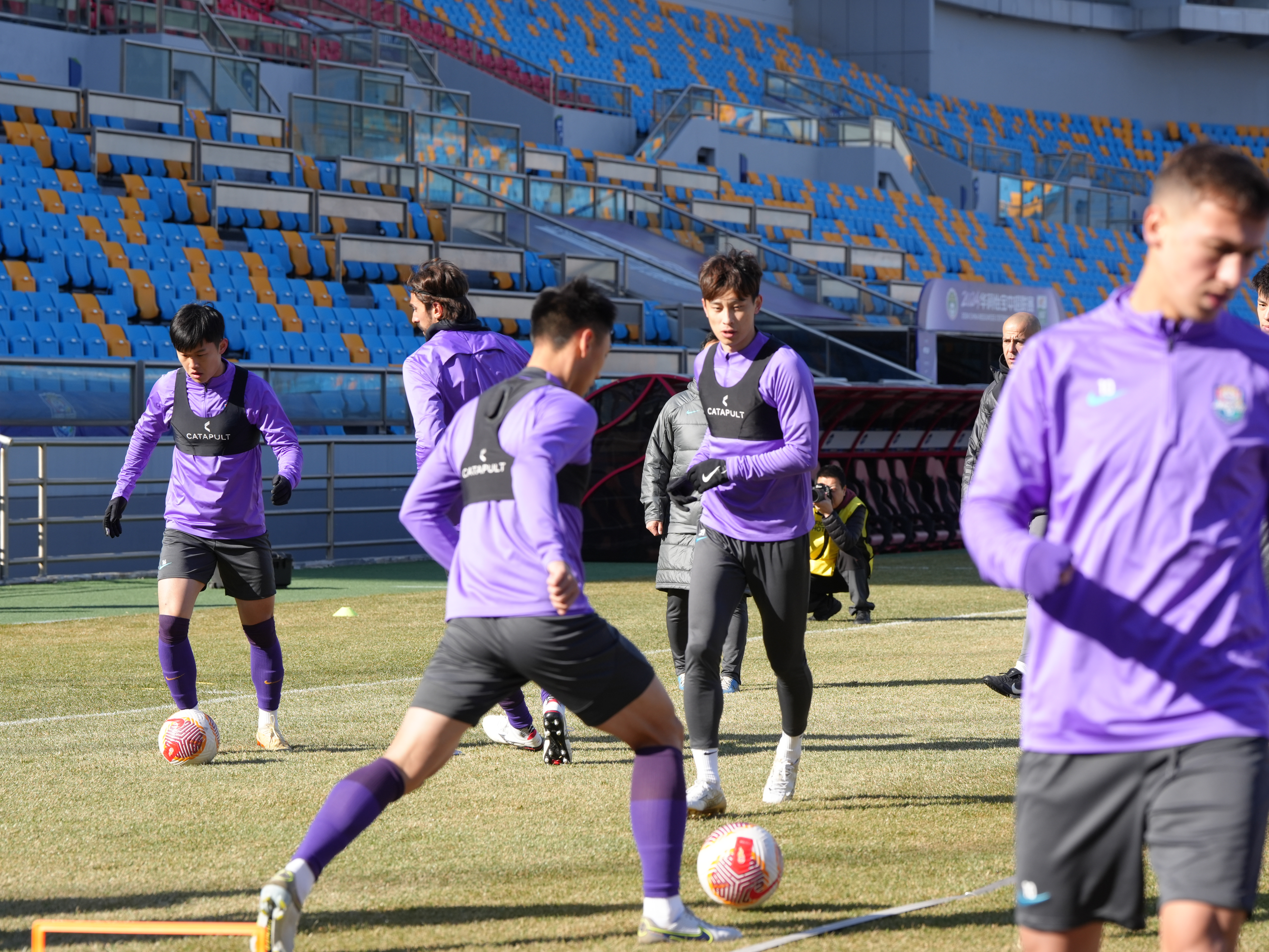 泰达足球场全称,泰达足球场306区