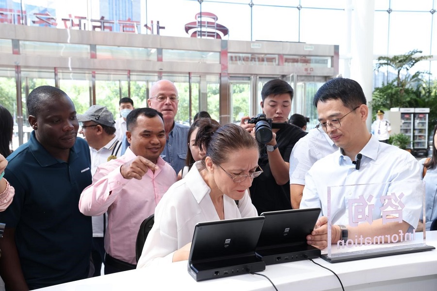 在北京生活是一种怎样的体验采访,在北京大城市生活会有怎样的体验