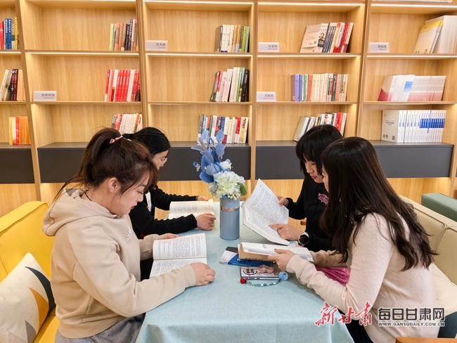 长庆油田采油十一厂干部大会,采油一线暖心活动